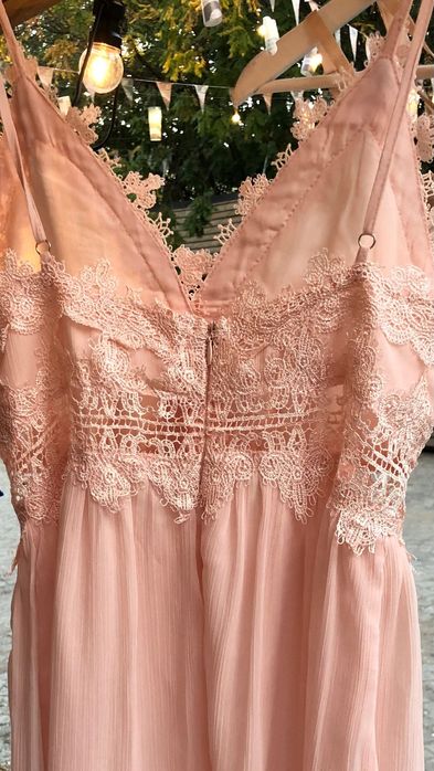 Елегантно къса рокля