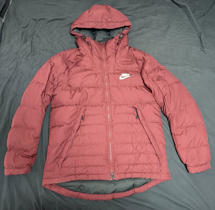 Geaca Nike, de puf, barbati, masura M, impecabila!