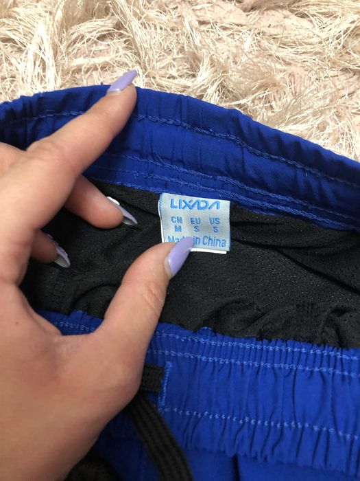 Къси панталони-клин за спорт