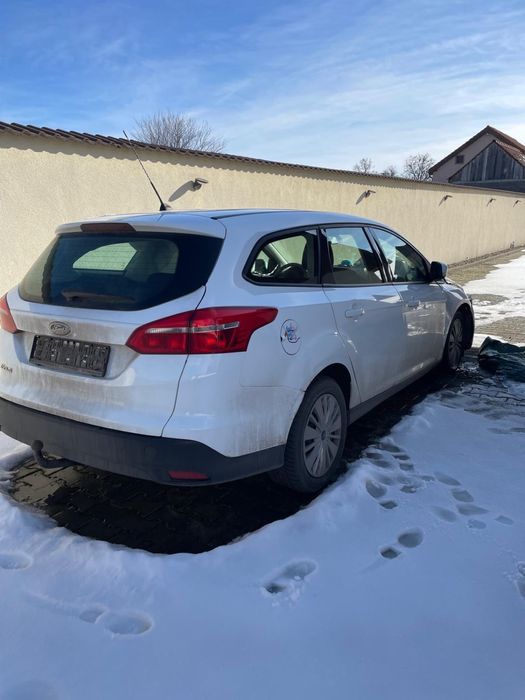 Ford focus avariat
