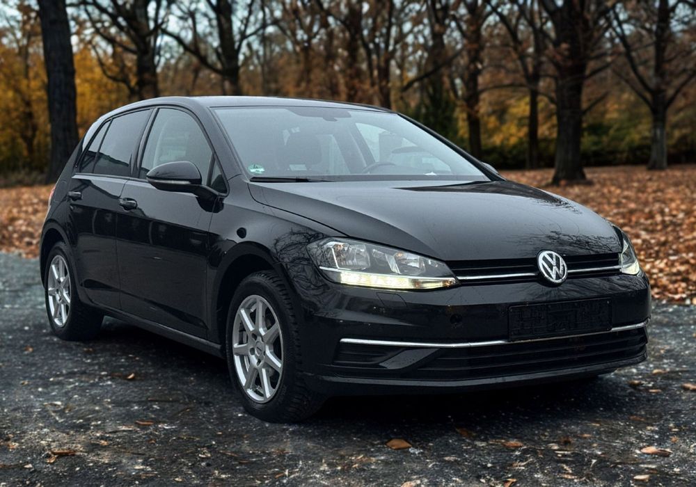 Volkswagen Golf VW Golf 7 Facelift 2020 • 1.5 TSI 150CP DSG • ACC • Întreținut bine
