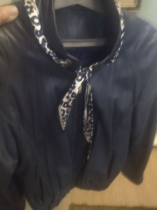 Кожаная куртка женская