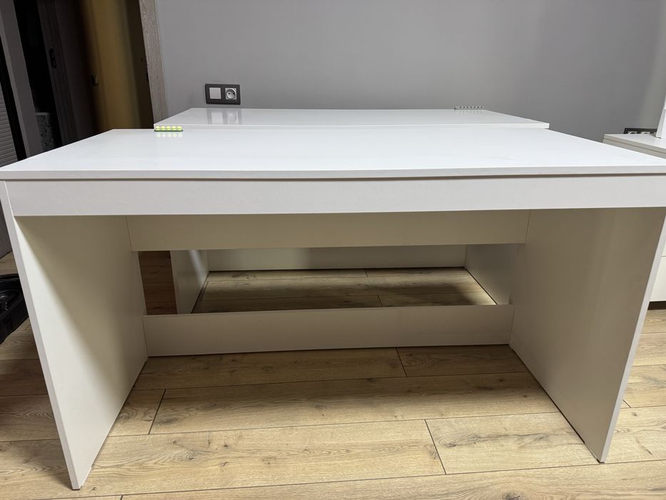 Продам столы для офиса или учебы 2 шт ЛДСП