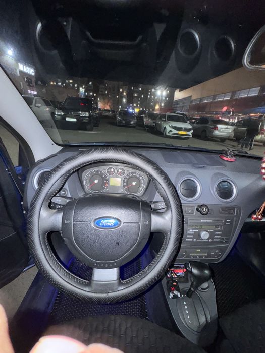 Ford Fusion 1.6 автомат