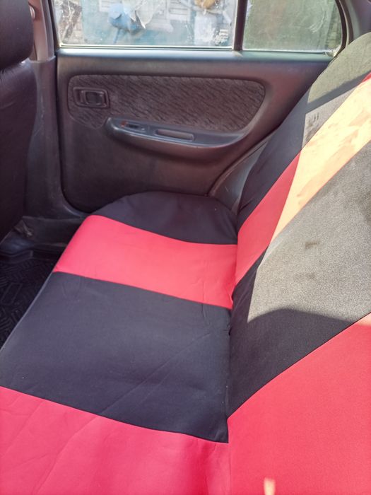 Продам автомашину Ниссан Альмера