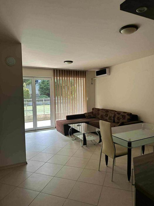 Тристаен апартамент в ж.к. Симеоново.