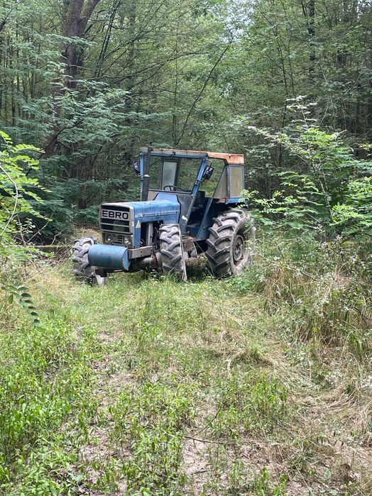 Tractor agricol