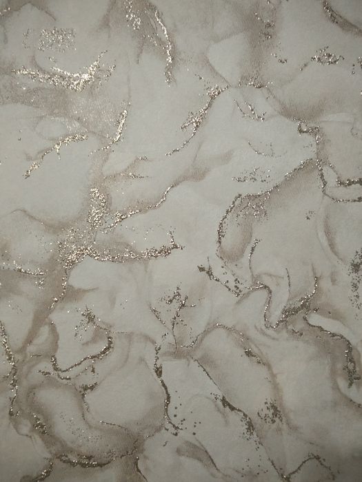 Продам 1 рулон обои.7500т