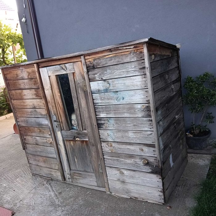 Барачка колиба за градина бус