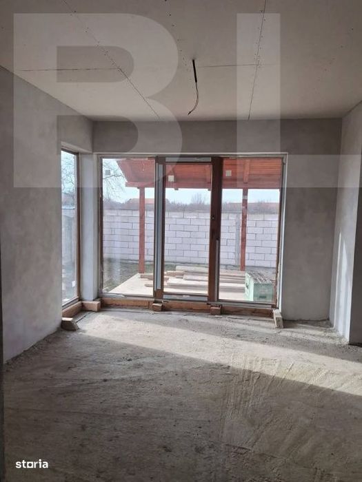 Vand casa la gri in Sat Costeiu str.  crizantemelor nr.235