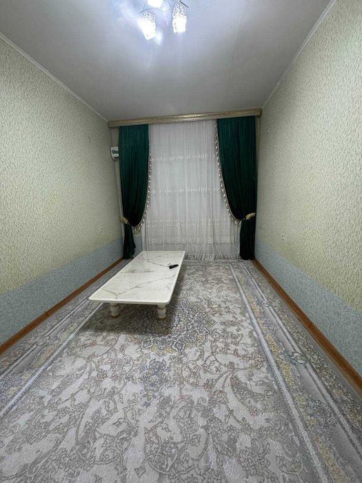 Продаётся 2х комн квартира на 1 этаже Ор-р 11 поликлиника