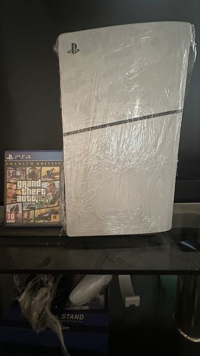 Ps5 slim pro dan keyin turadi