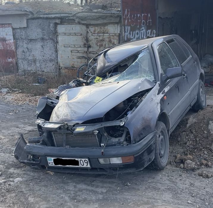 Golf 3 1992 , 550 к на запчасти