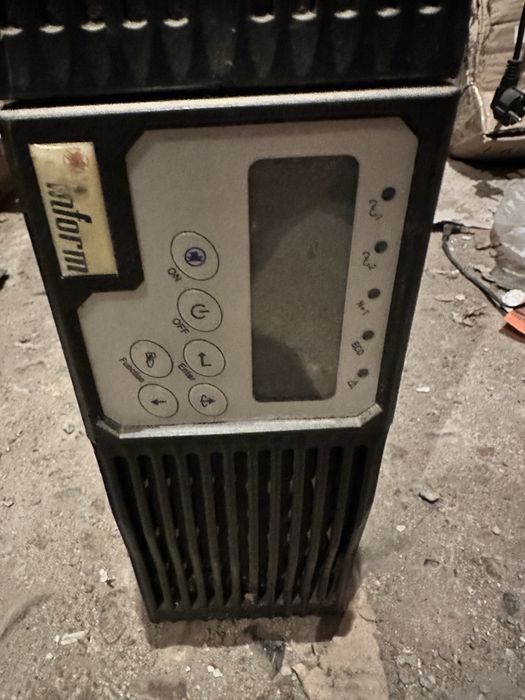 UPS 6000VA/ 4200W