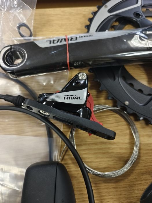 FULL Групсет SRAM Rival 22 Hidraulic 2x11-sp 172.5mm 50/34 BB30 11-32T