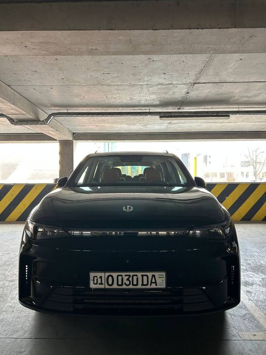 Leapmotor c 16, kraskasi toza, km 39900