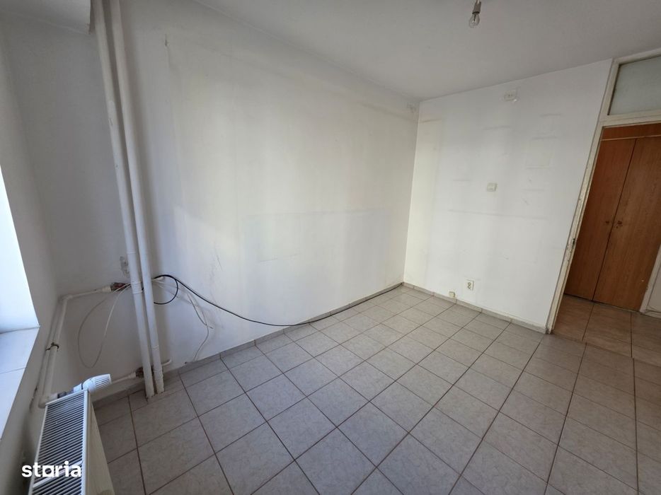3 camere Bvd Chisinau | Bloc 1986  | anvelopat