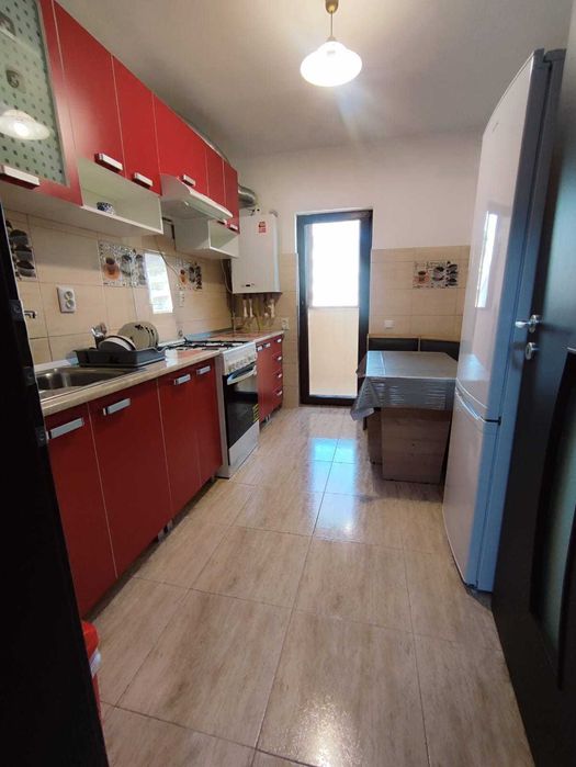 Direct Proprietar: Apartament 2 Camere Decomandat, 54 mp + Parcare Inclusă – Valea Lupului (Str. Luminii)