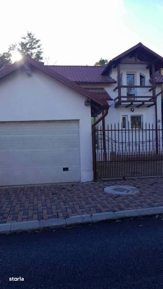 Vila Copou -Sararie,  6 dormitoare