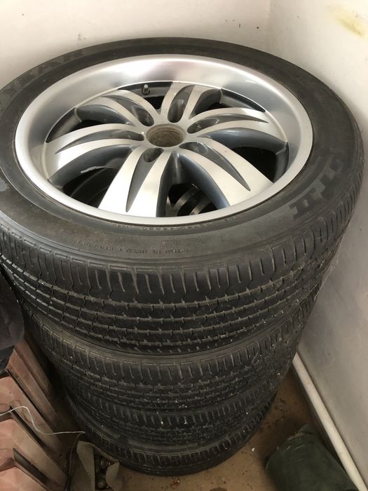 Шины и диски в комплект