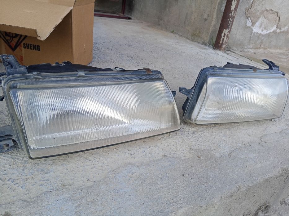 Фары Опель вектора