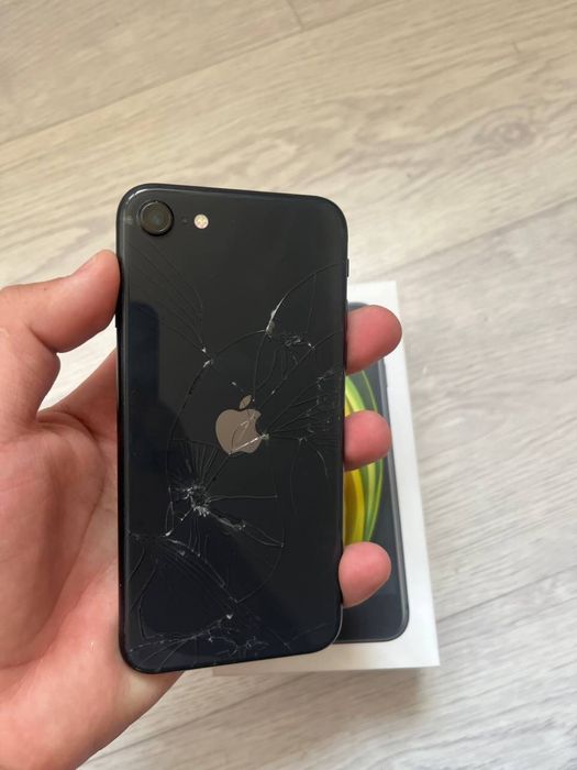 iphone Se сатылады