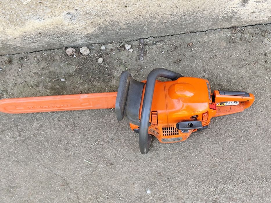 Продавам резачка хутсварна 440.