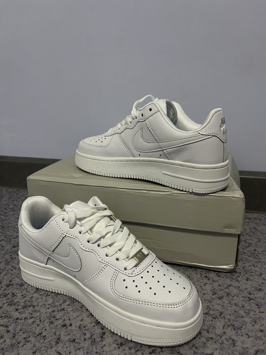 Новые белые кроссовки в стиле Nike air force 1