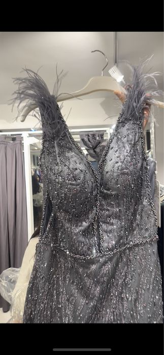 Официална рокля