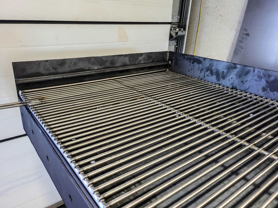 Gratar clasic  Grill ! reglabil demontabil  otel 600x400x3