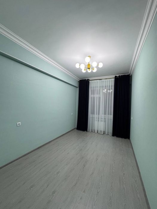 Продается новостройка 2/4/7 юнусабад 18 с ремонтом