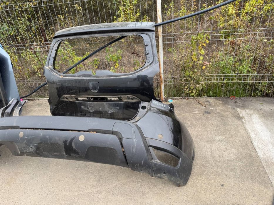 Haion + bara spate Dacia Duster 2 NEGRU 2017/2018/2019/2020/2021/2022