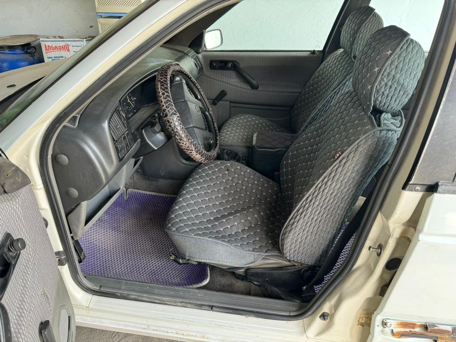 Машина пассат б3