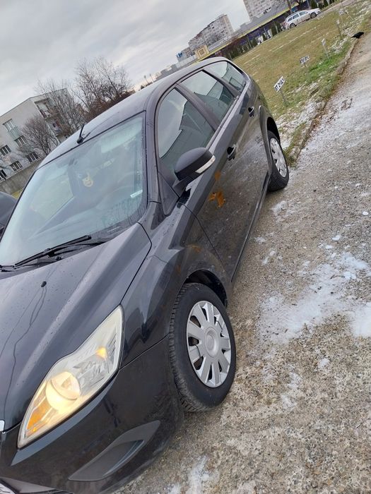 Vând Ford focus 2 din 2009