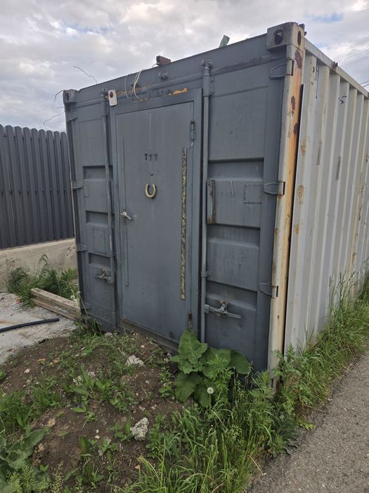 Продам вагончик утепленный