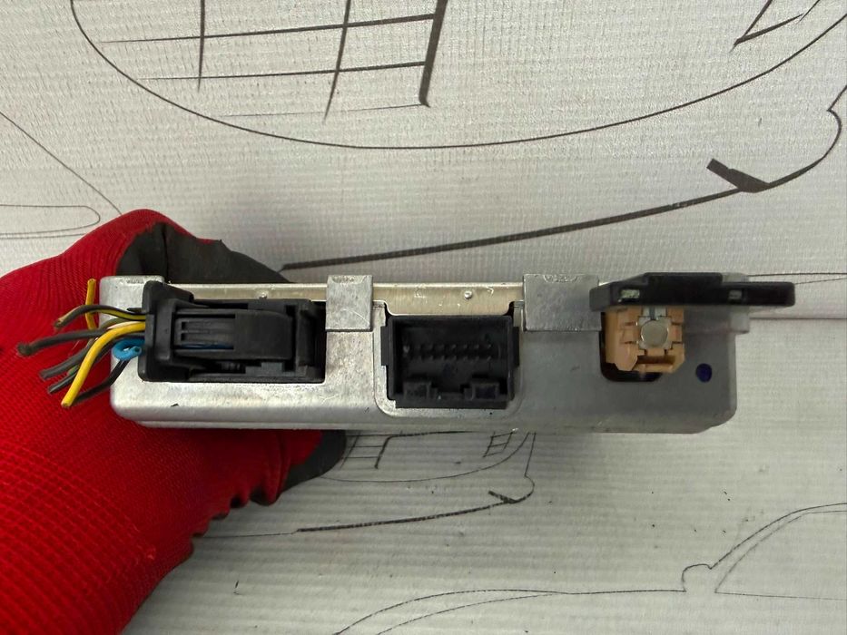 Modul Bluetooth / Telefon UHP High (3 BUC.) Opel Astra J 13353284 2011 / [2010-2015] / (5E3)