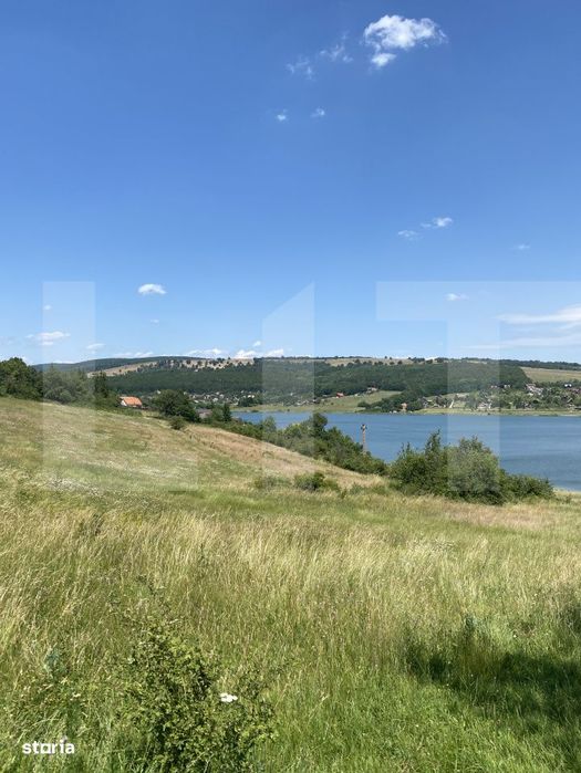 Teren intravilan de 600 mp la doar 50 m de lac – Padureni, comuna Mo