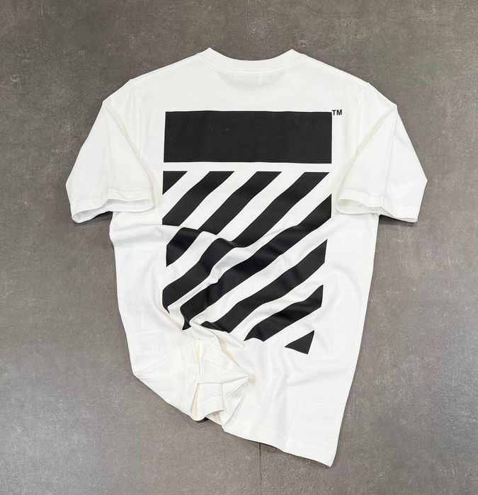 Мъжки тениски висок клас различни модели