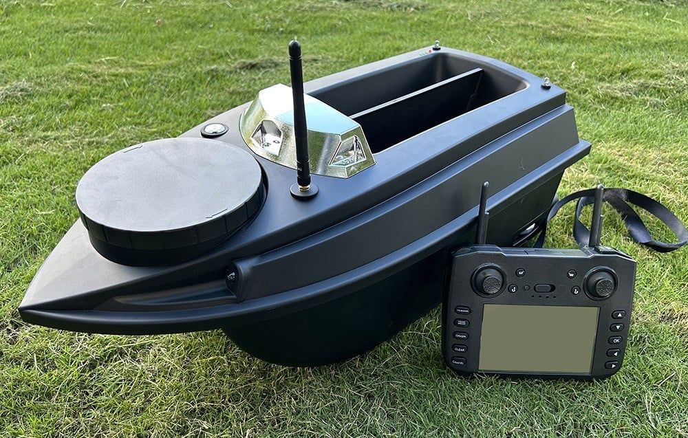 Barca Plantat, Nadit si Momit Flytech V030, GPS