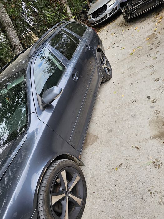Dezmembrez skoda octavia 2.0 bmm