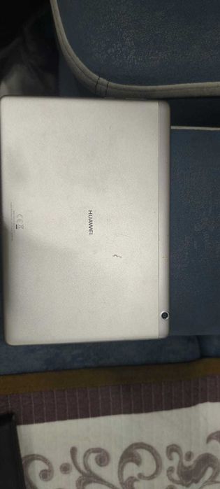 VIVO Y 55, планшет Huawei