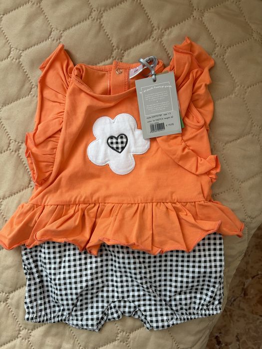 Дрехи за момиче