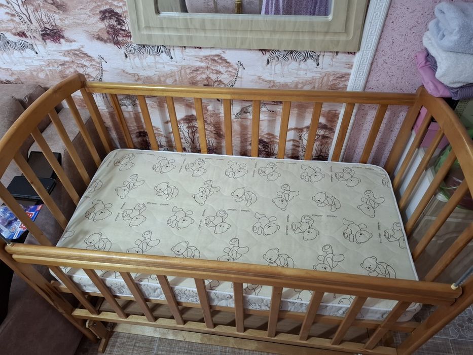 Продам Манеж детский