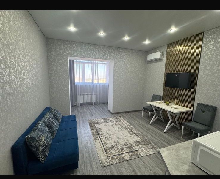 Сдам посуточно 2 комн ЖК Космос