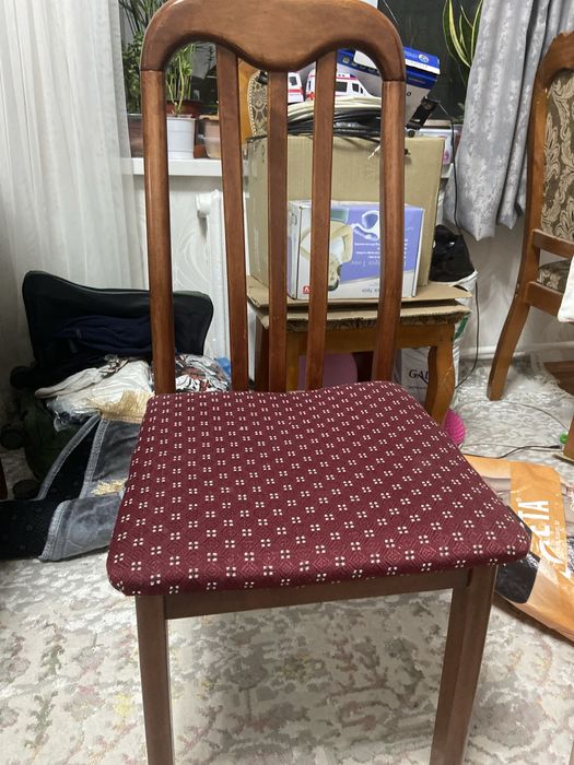 Продаю стулья б/у