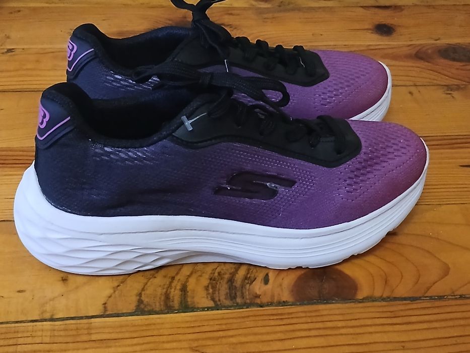 Маратонки SKECHERS