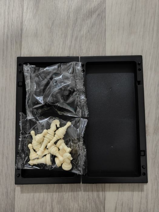 Шахматы магнитные маленькие