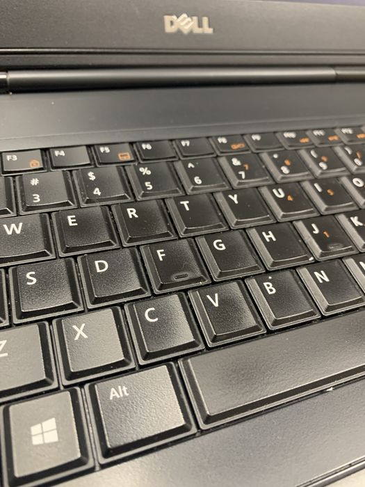 Dell Latitude E5430 - Intel Core i5-3340M/8GB RAM/128GB SSD