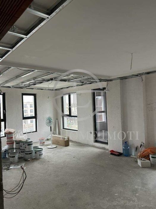 Продава се Тристаен апартамент в Пловдив, Кършияка - 141 кв.м за 723 €/кв.м - Снимка #2