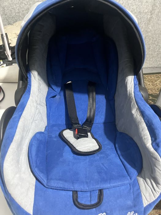 Детское авто кресло